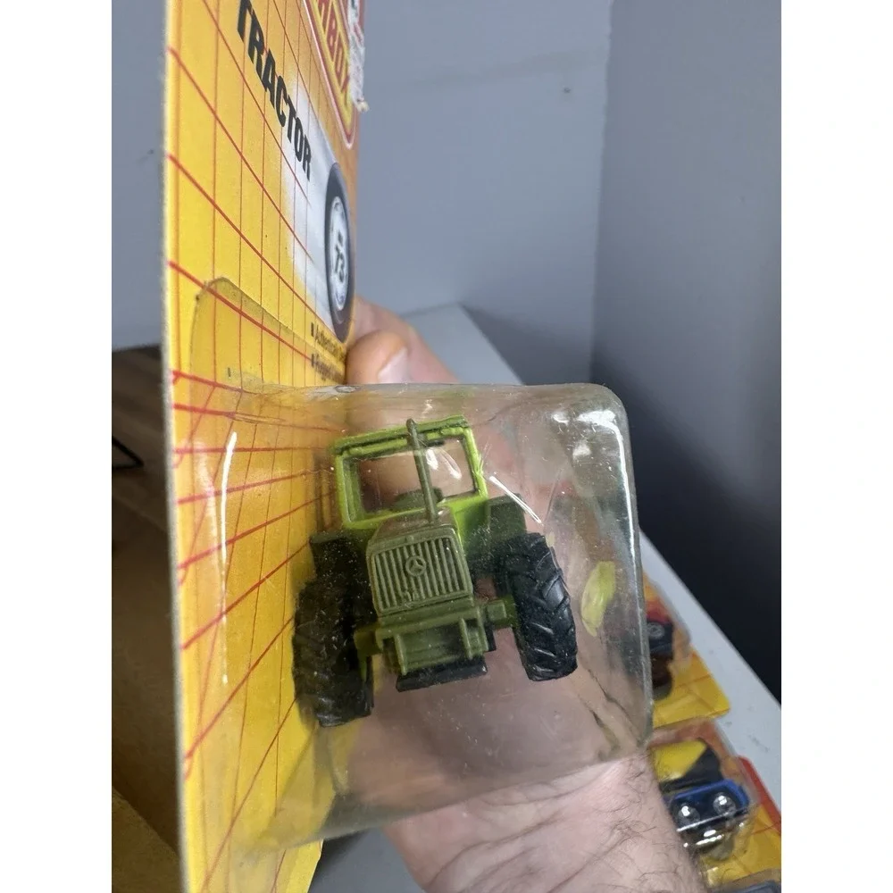 Tractor‎ 1600 Turbo MB 73 Die-Cast Metal Matchbox 1990 MOSC New Sealed